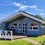 6 Personen Mit Sauna, Whirlpool, Kaminofen Und Kanu In 2. Rheie Zum In * Otterndorf